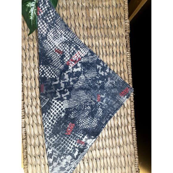 Vans Bandana Handkerchief - Picture 2 of 2